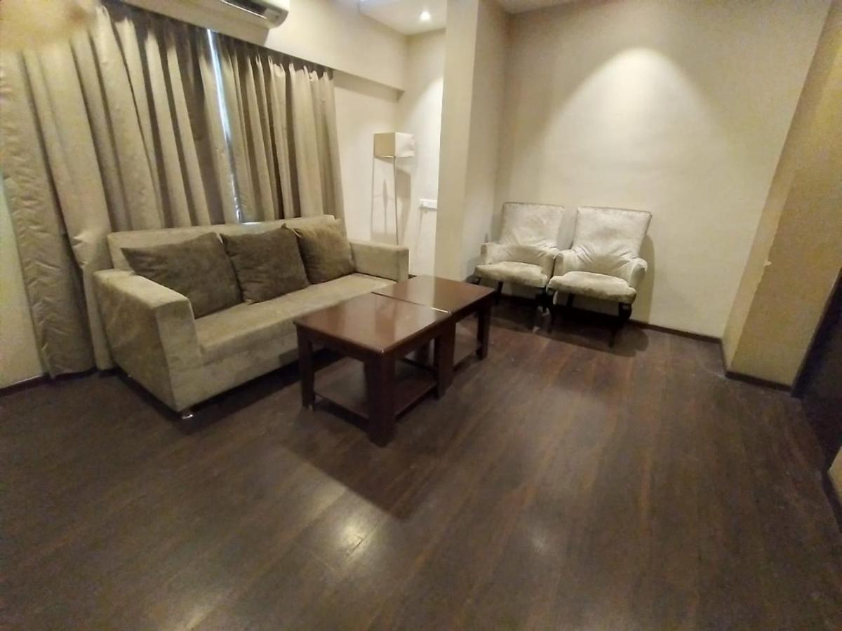 贾姆谢德布尔 Kc Manor酒店 外观 照片